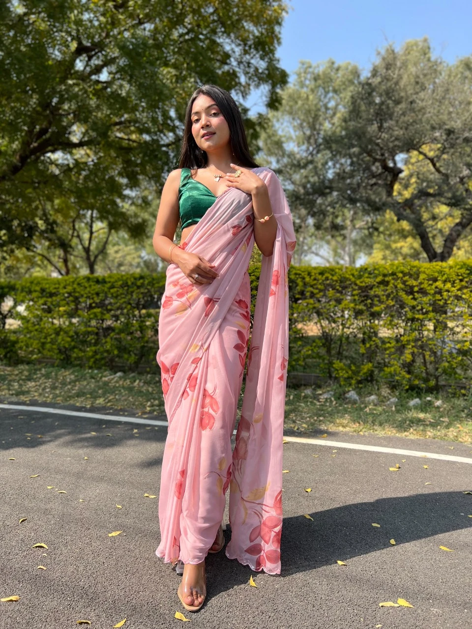 Shree Trends Chiffon Foil Chiffon Wholesale Fancy Sarees Catalog — Wholesale Sarees, Shree Fabs wholesale from Surat — Photo 2